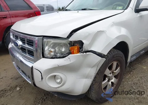 2010 Ford Escape Limited из США, поврежденный, VIN 1FMCU0EG0AKD05037